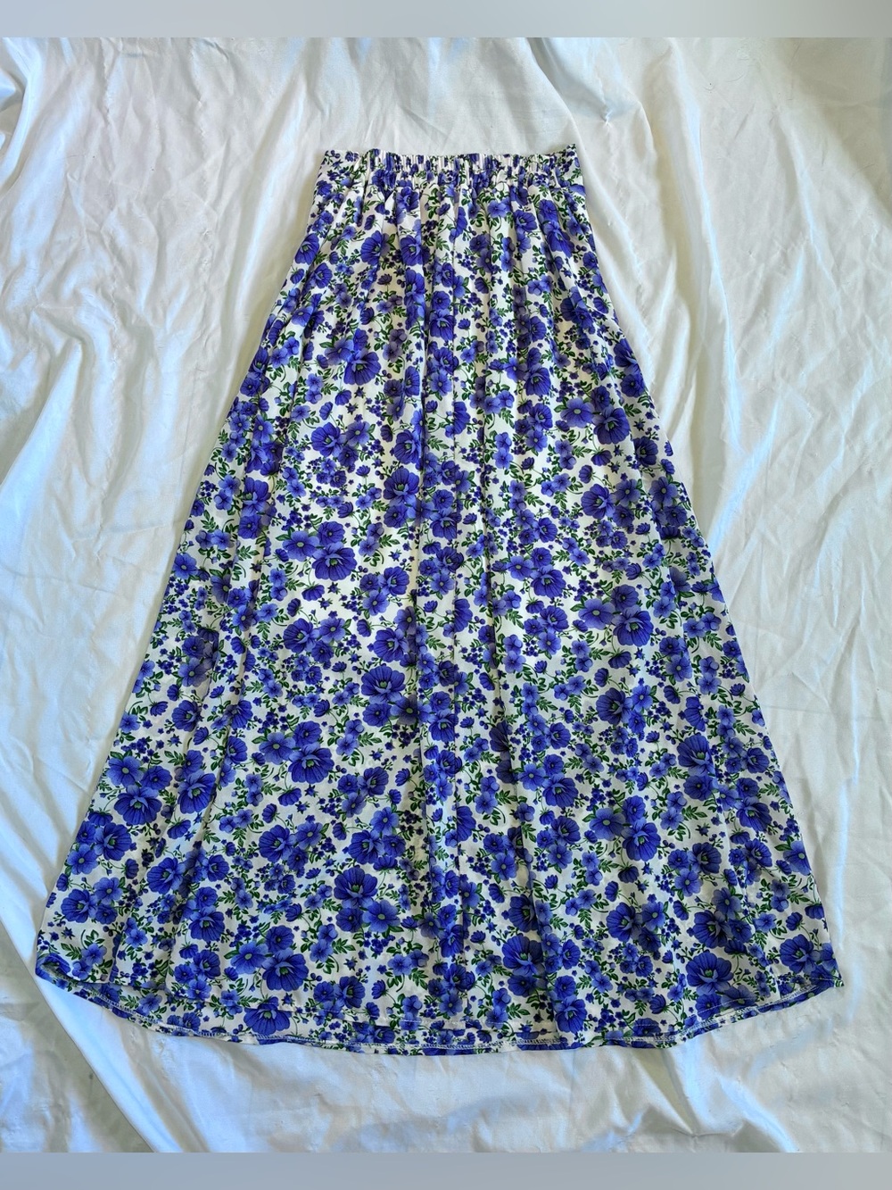 Vintage Floral Maxi Skirt - Picture 4 of 4